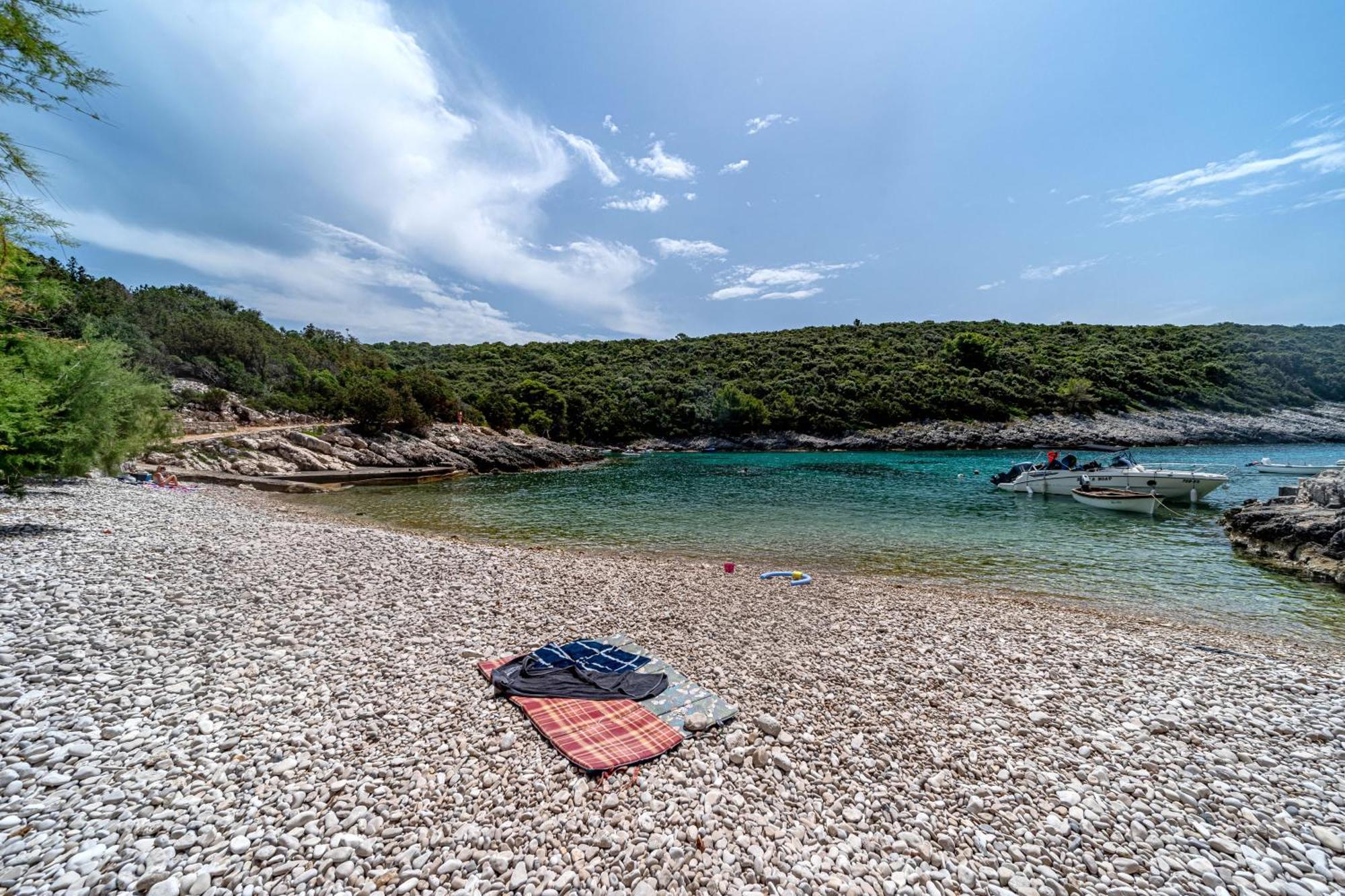 Seaside House For Families With Children Cove Rasohatica, Korcula - 4386 Lumbarda Dış mekan fotoğraf